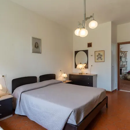 Сasa de vacaciones Holiday Rosmarino By Interhome